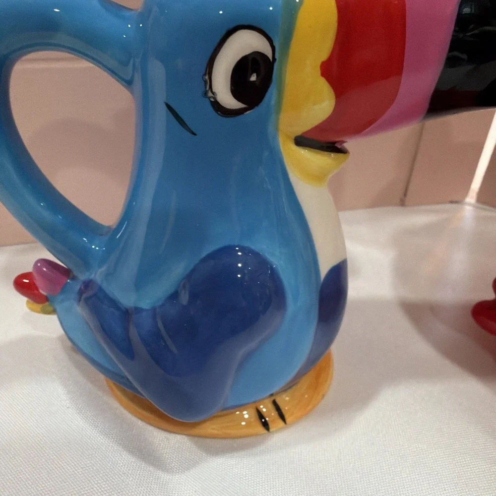 Tony the Tiger and Toucan Sam Kellogg's Cereal Suger, Milk Servers Y2K Porcelain